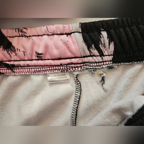 Conspriacy By Wesc Unisex Black And Pink Palm Tree Design Sweatsuit Size M/L - Picture 4 of 16